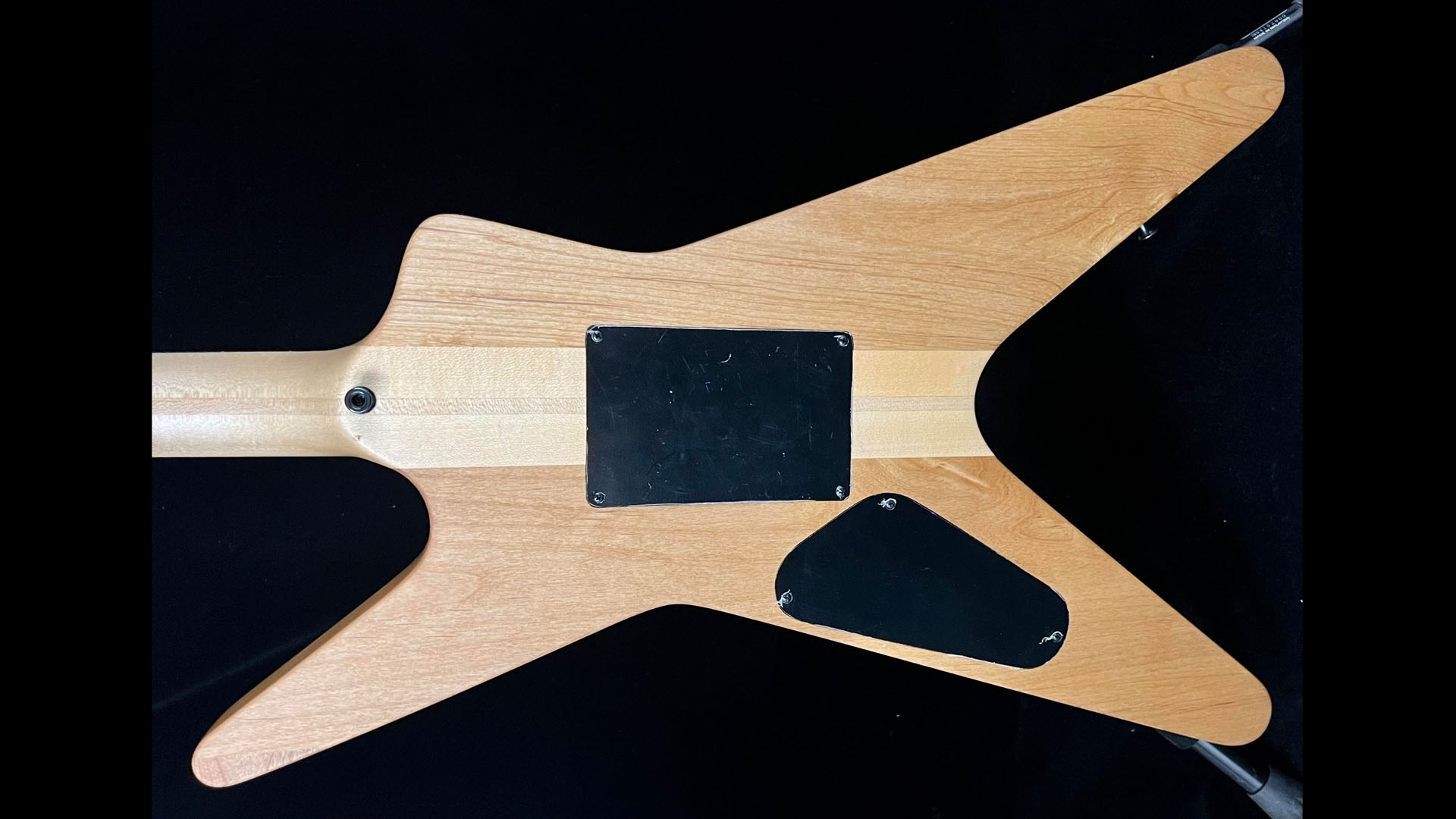 Ed Roman Guitars