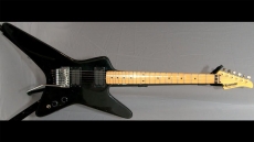 Kramer Voyager Series 1982 Sold
