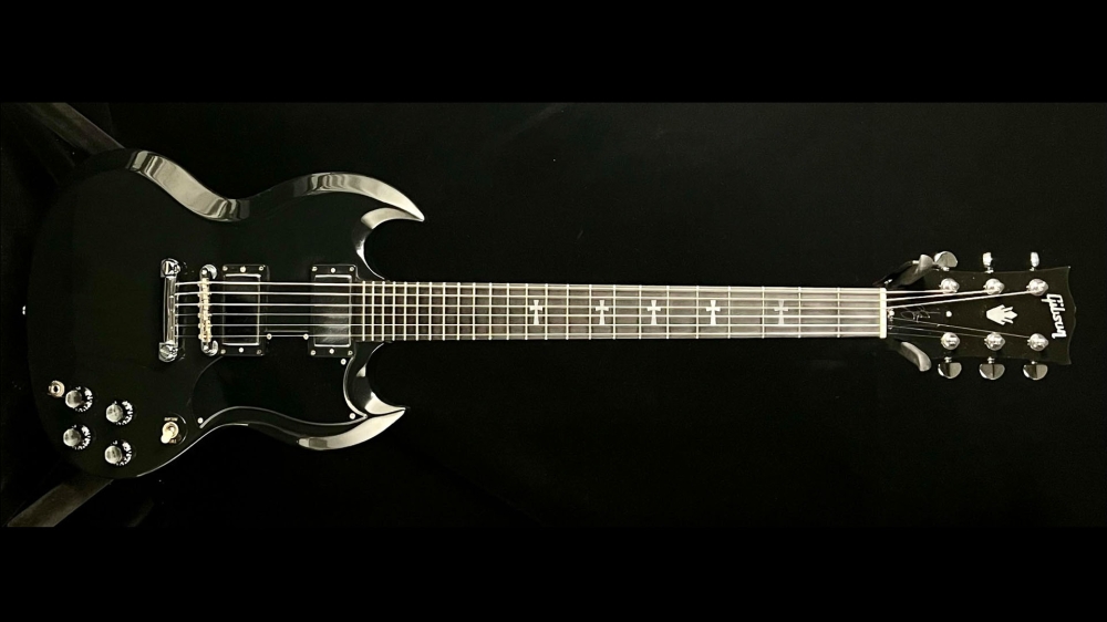Gibson Tony Iommi Signature Model SG 2002