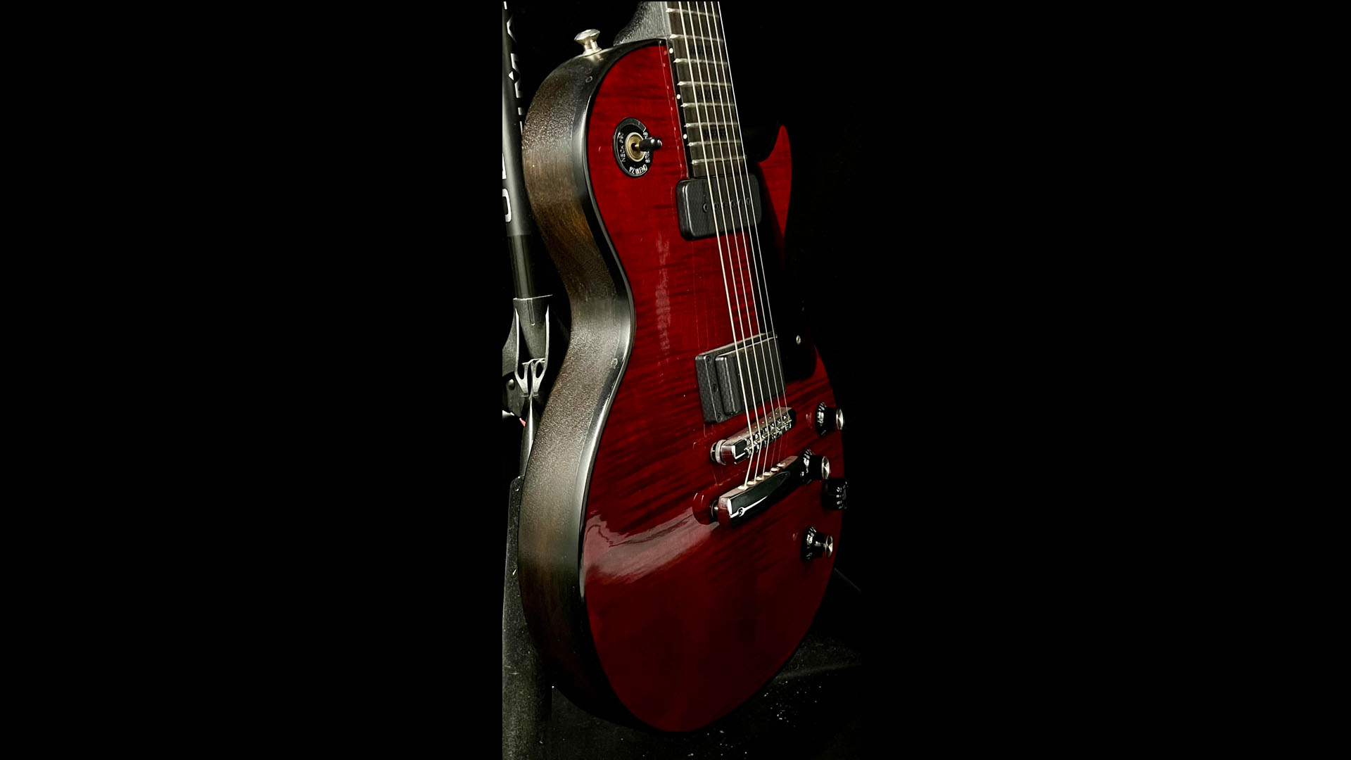 Ed Roman Guitars