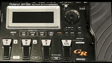 Roland GR-55 Guitar Synthesizer with GK-3 Pickup